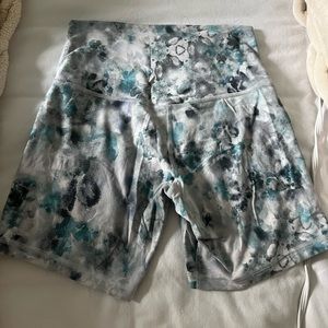 Lululemon align biker shorts